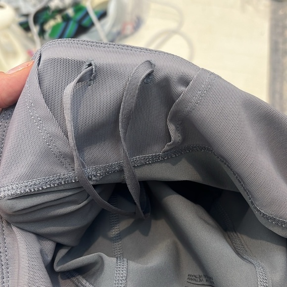 Nike Dri-FIT Gray Leggings size XS. NWOT! In perfect condition! - Picture 9 of 9